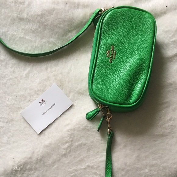 COACH crossbody bag MINI bright green NWOT - Picture 8 of 8